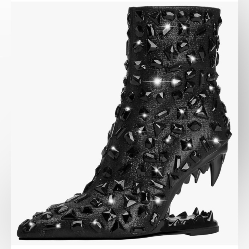 NWT Gorgeous Black Rhinestone Ankle Boots with pointed toe in Size 8.5 and 9.5 - Picture 7 of 7